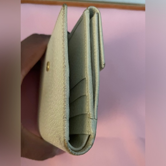 GUC Bvlagari Compact Wallet - Picture 8 of 9